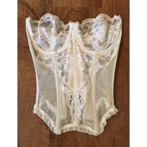VINTAGE Early 80’s Lace Wedding Corset 34C-D